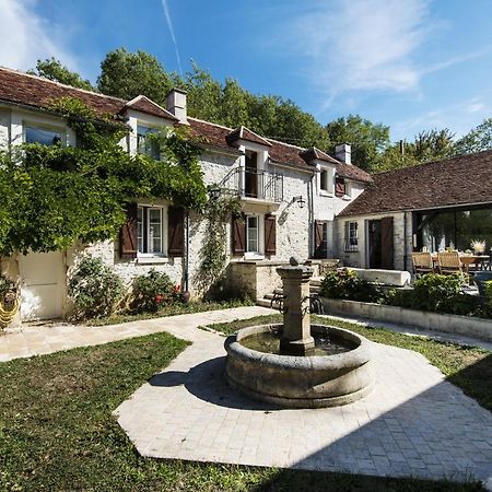 Le Riad Bourguignon Ouanne Exteriör bild