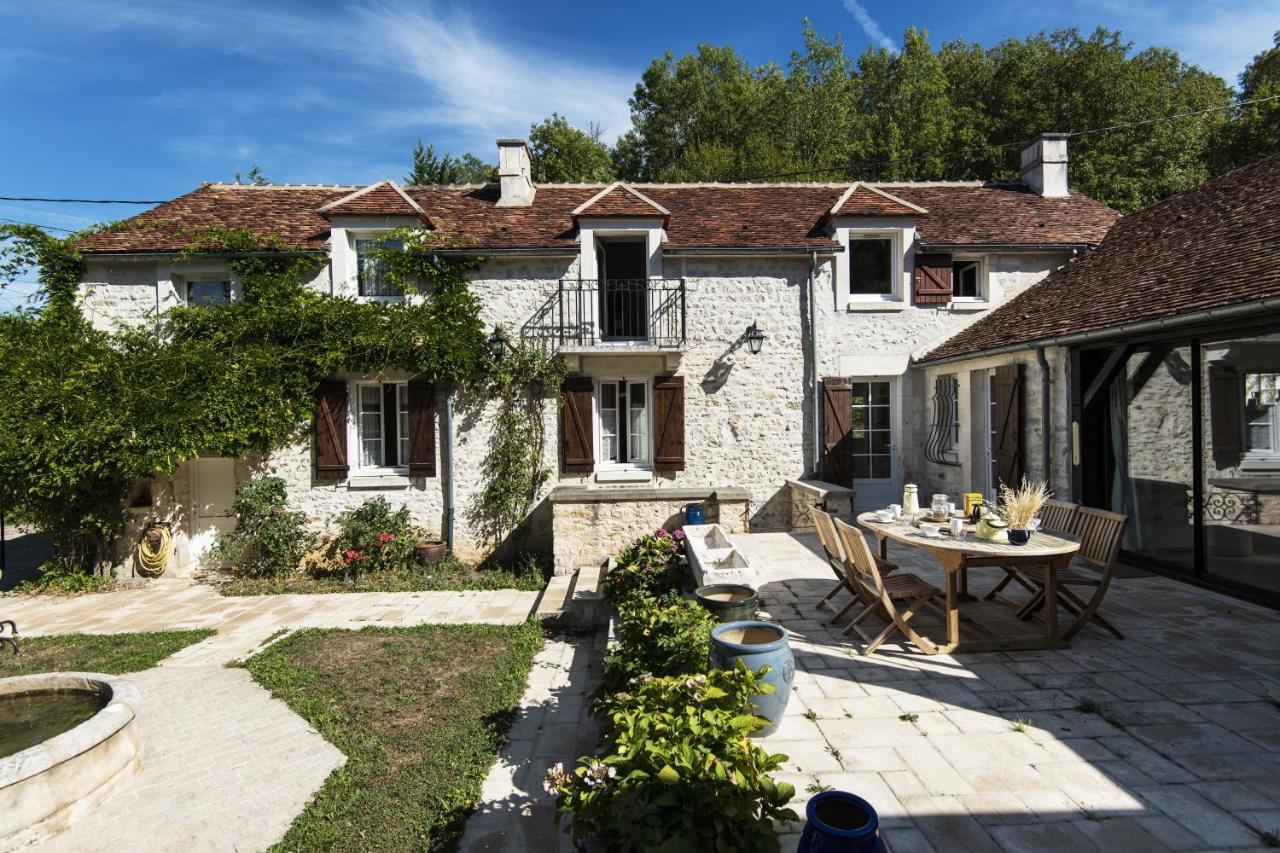 Le Riad Bourguignon Ouanne Exteriör bild