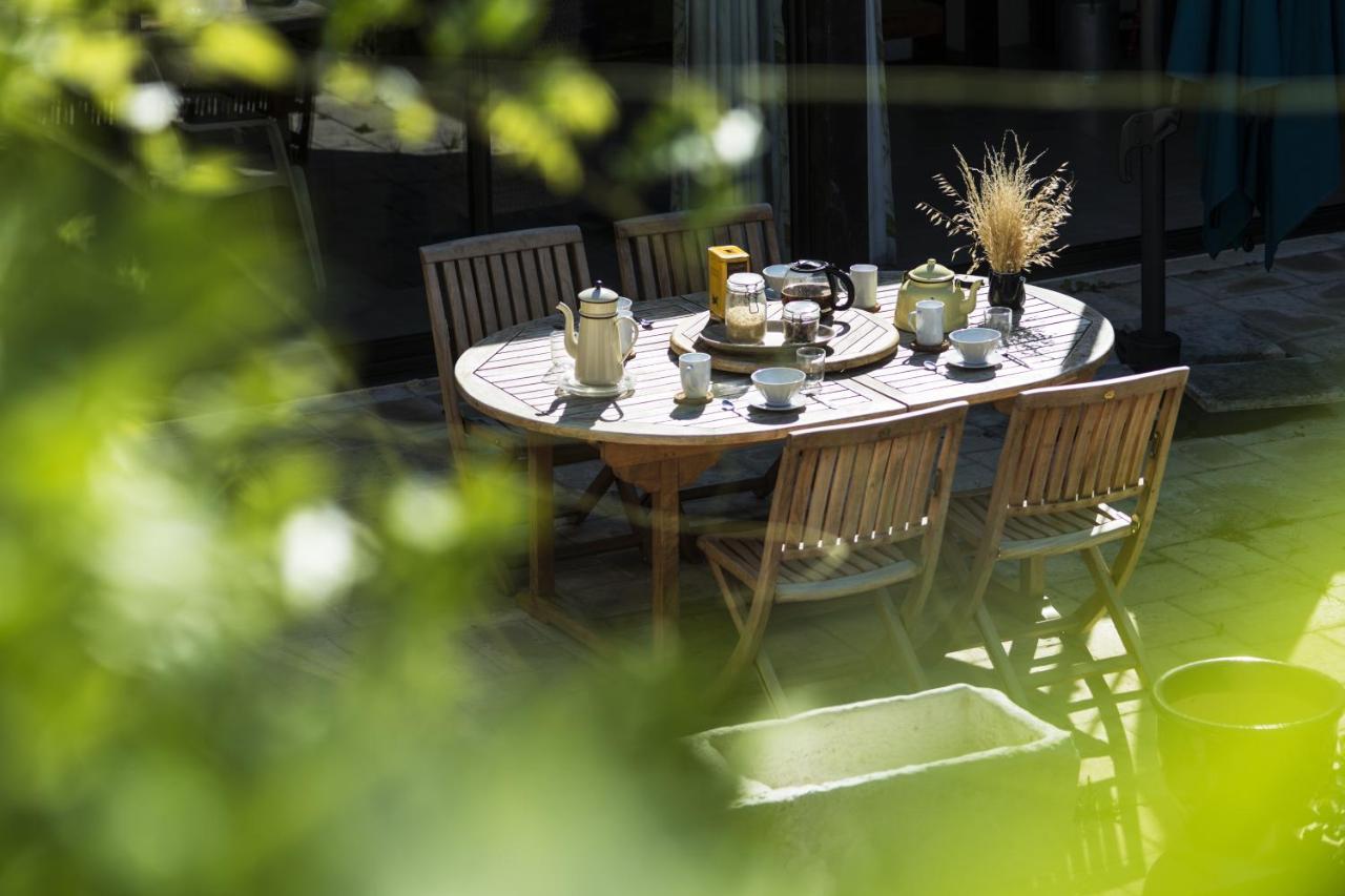 Le Riad Bourguignon Ouanne Exteriör bild