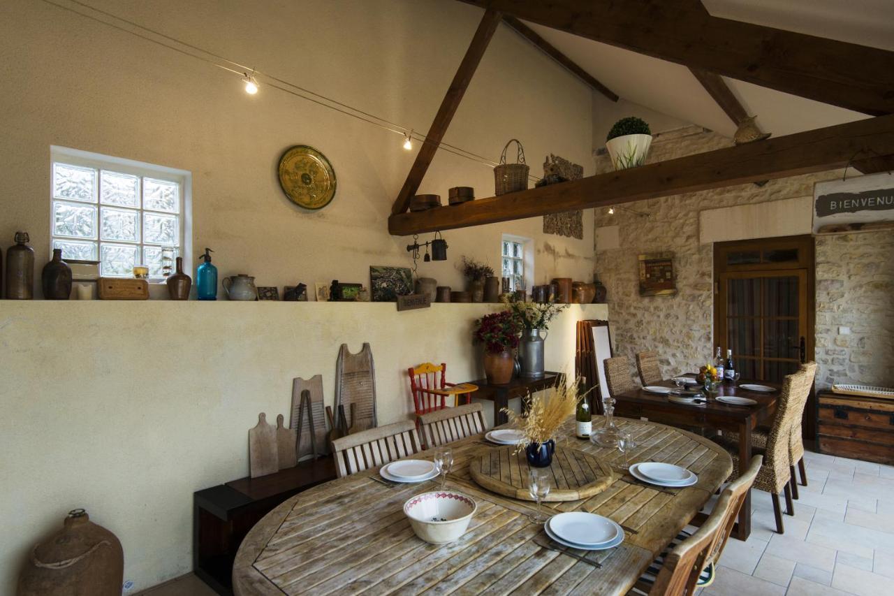 Le Riad Bourguignon Ouanne Exteriör bild