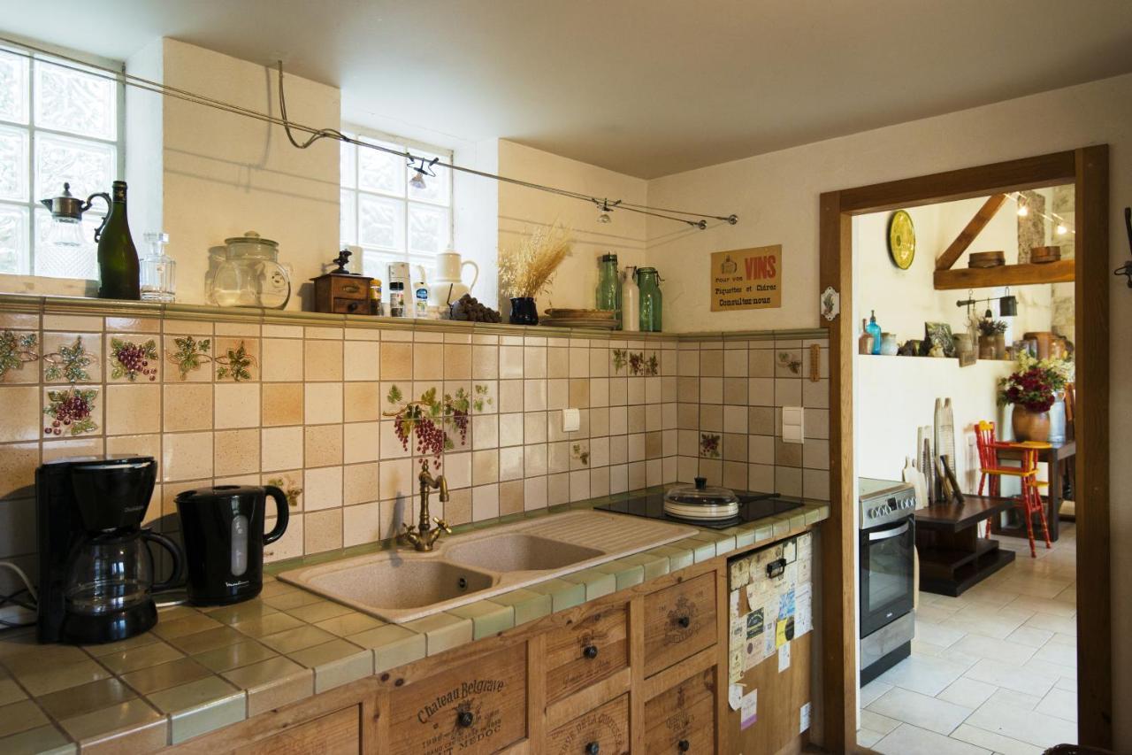 Le Riad Bourguignon Ouanne Exteriör bild