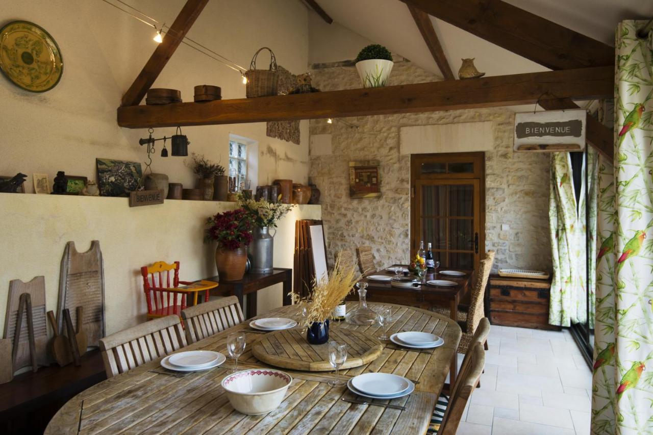 Le Riad Bourguignon Ouanne Exteriör bild