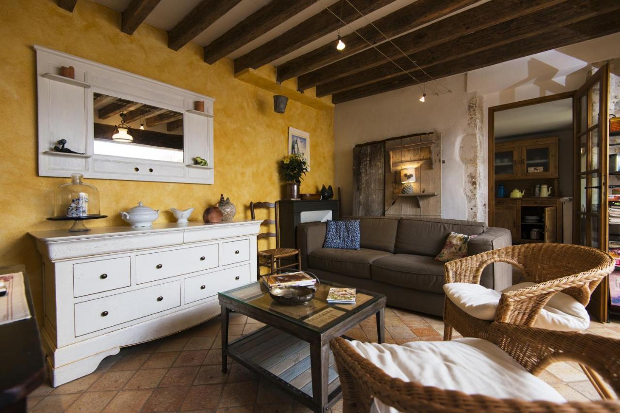Le Riad Bourguignon Ouanne Exteriör bild
