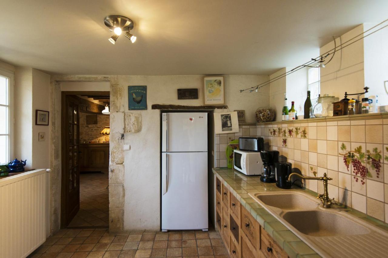 Le Riad Bourguignon Ouanne Exteriör bild